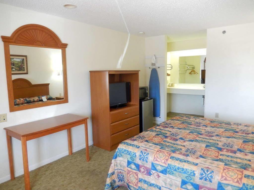 Motel 6-Azle, Tx Екстериор снимка